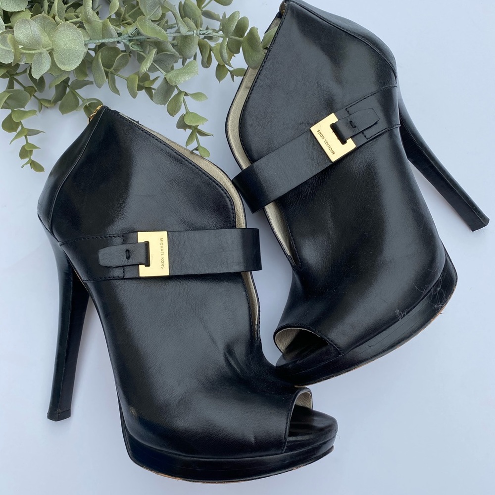 Michael Michael Kors Black Open Toed Booties - 7.5